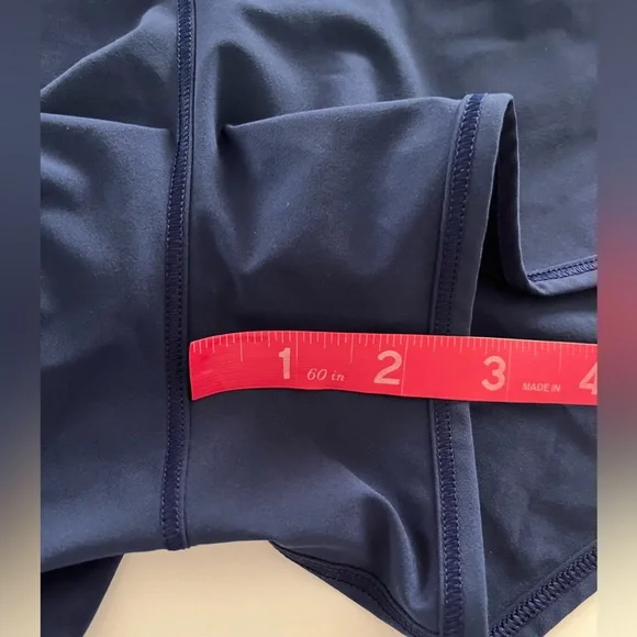 LULULEMON10Navy Blue